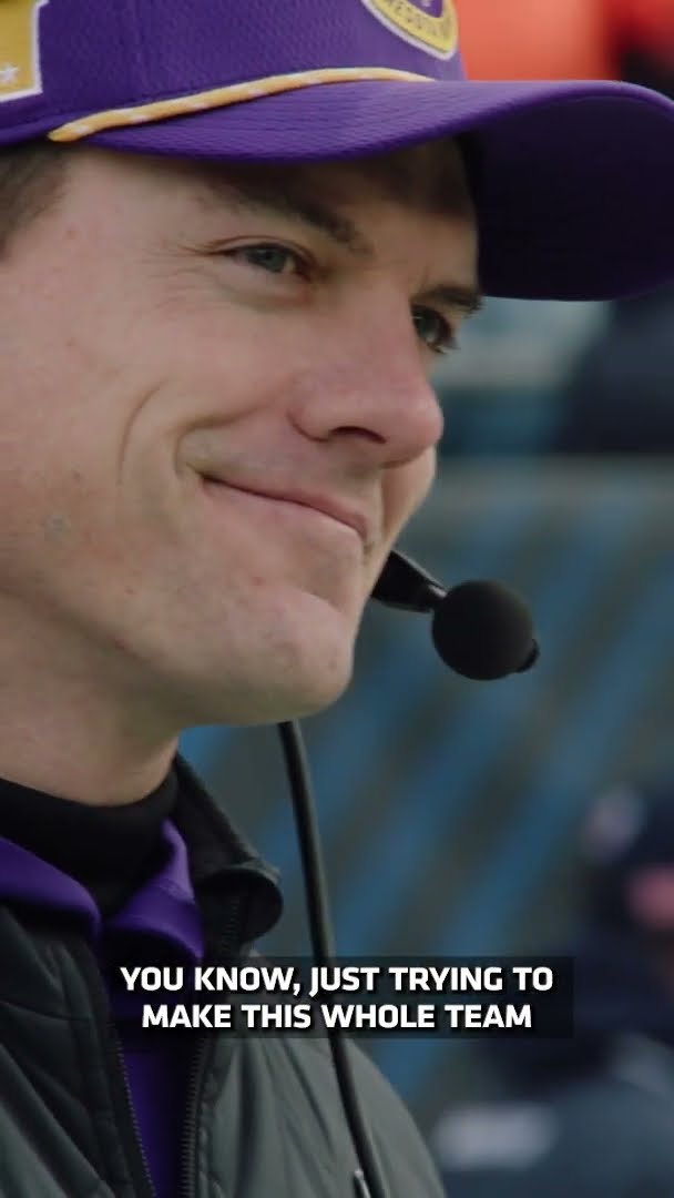 #Vikings Players Hype Up Kevin O'Connell for Coach of the Year ?